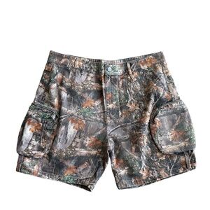 GV Gallery Realtree Shorts
